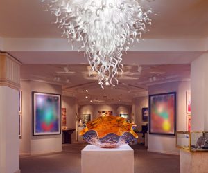 Hawaii Crystal White Chandelier and Ostrea bowl by Robert Kaindl